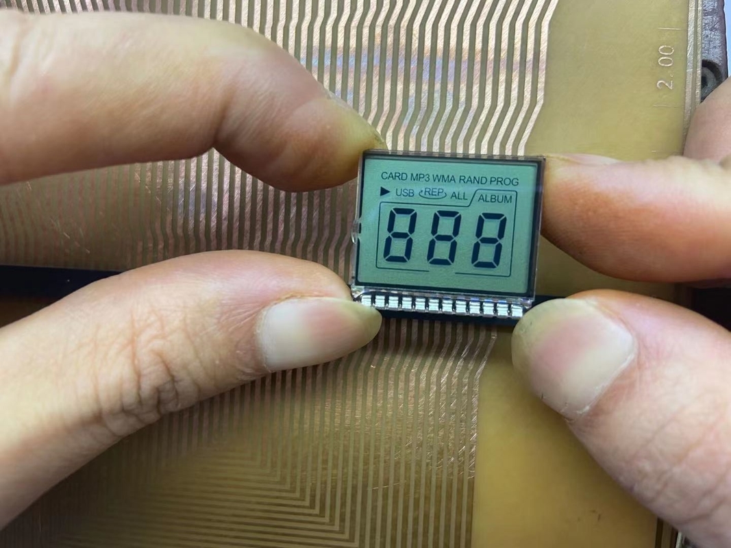 Display LCD HTN per riproduzione multimediale